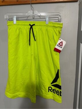 Reebok Spring Green Athletic Shorts with Red Logo Tag XL 14/16 NWT